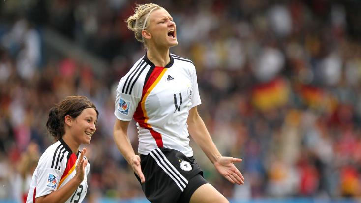 SP07-30bo-U20-WM-Popp-Jubel Foto Lukas11