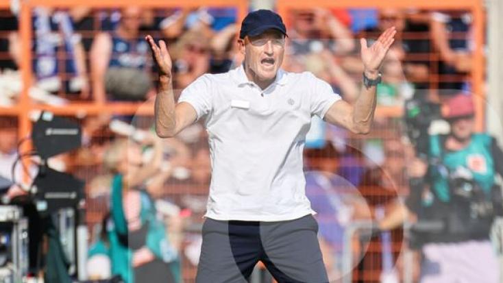 2024-08-31 Trainer Zeidler VfL Bochum - Mönchengladbach Foto Lukas (211)