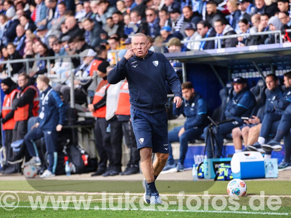 2025-11-02 Rösler Bochum - Magdeburg Foto Lukas 0428