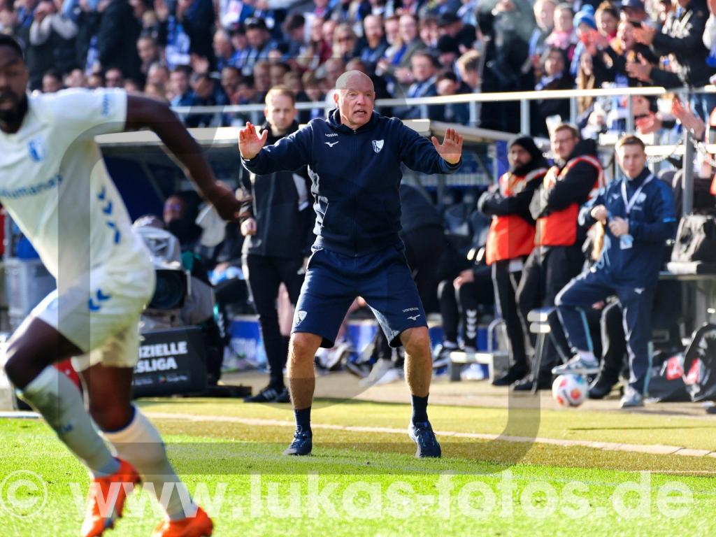 2025-11-02 Rösler Bochum - Magdeburg Foto Lukas 0523