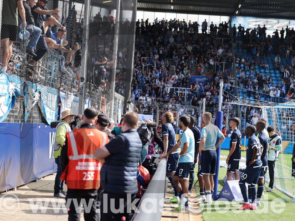 2025-08-30 Fans Rapport Bochum - Münster Foto Lukas 008