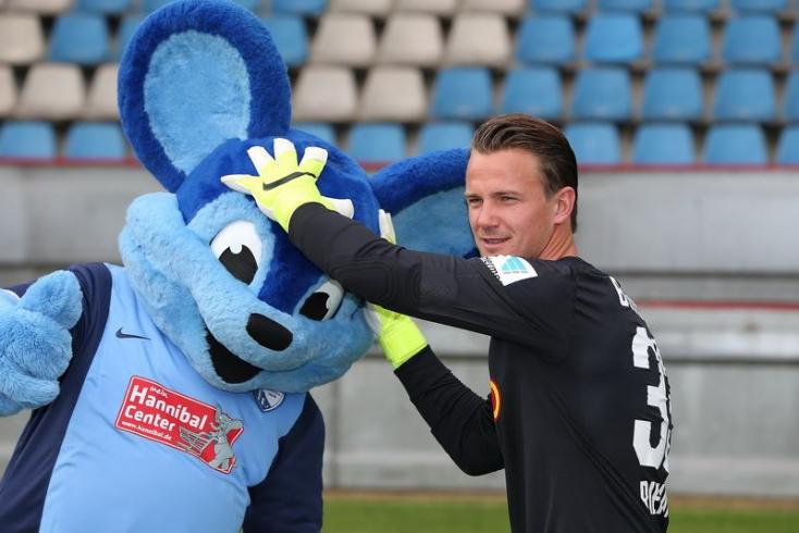 Bobbi Bolzer und Manuel Riemann beim VfL Bochum. 